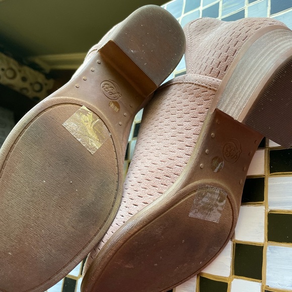 Lucky Brand suede leather ankle boot - Picture 5 of 5